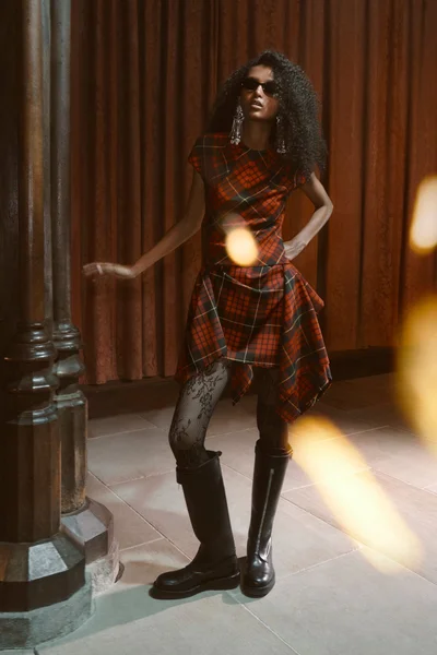 Look 13